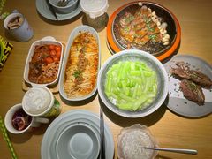 招牌火焰厚切牛肉-蜜桃餐厅·伴山(绿宝广场店)