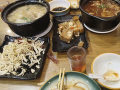 -三鞭一花·独一处·元英砂锅(海光寺店)