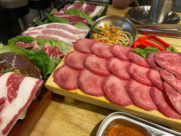 金达莱碳烤肉(车公庙2号店)-"好久好久没吃韩国烤肉了有点想念就和小