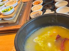 -良米山·云南野生菌过桥米线(上海首店)