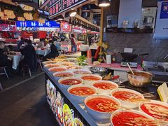 -庙街旅游·美食广场(五一广场店)