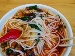 -螺小胖柳州螺蛳粉(钟楼总店)