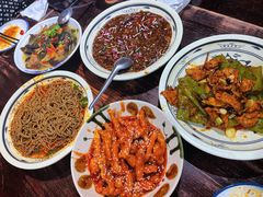 -蓝田九大碗民俗食府(蓝田店)