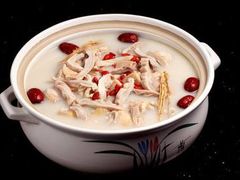 野生菌胡椒猪肚鸡-金财记猪肚鸡