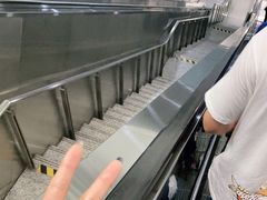 -常熟路(地铁站)