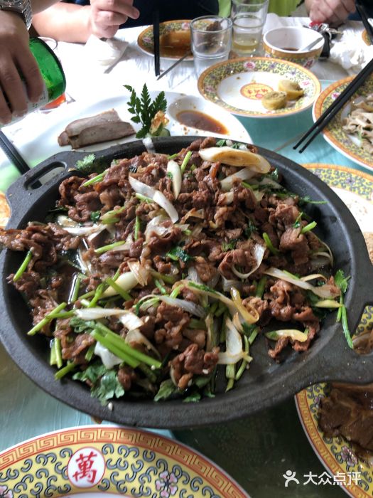 烤肉季饭庄烤羊肉图片
