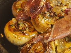 香煎火腿小蘑菇-BROWNSTONE布朗石西班牙餐厅(富城店)