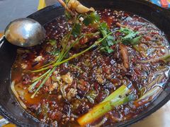 -鸿顺老铁锅美蛙鱼府(解放碑店)