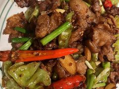 -云海肴·汽锅鸡·云南菜(天山百盛优客店)