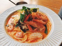 冬阴功汤-候鸟等风来·精致西厨(万科第五城店)