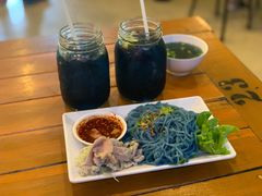 -蝶豆花蓝面条
