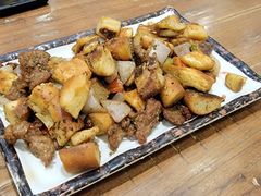 -清真·玛丽亚新疆菜主题餐厅(浙江中路店)