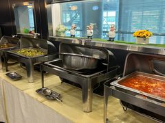 -天津波士信达奔驰4S店(卫津南路店)