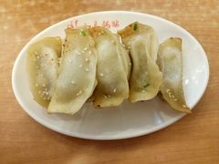 -小姜锅贴(凤凰街店)