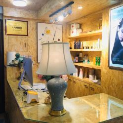 -构想时尚发型会所