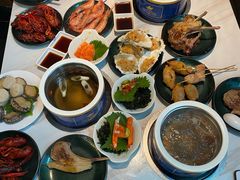 -五月罗马海鲜自助餐厅(月星环球港店)