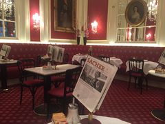 -Cafe Sacher(WIEN)