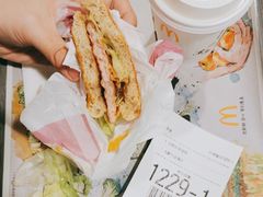 -麦当劳(东直门外大街店)