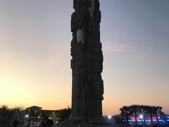 -亚龙湾中心广场