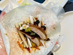 “酥不腻”烤鸭-小大董·烤鸭(观景餐厅·南京西路店)