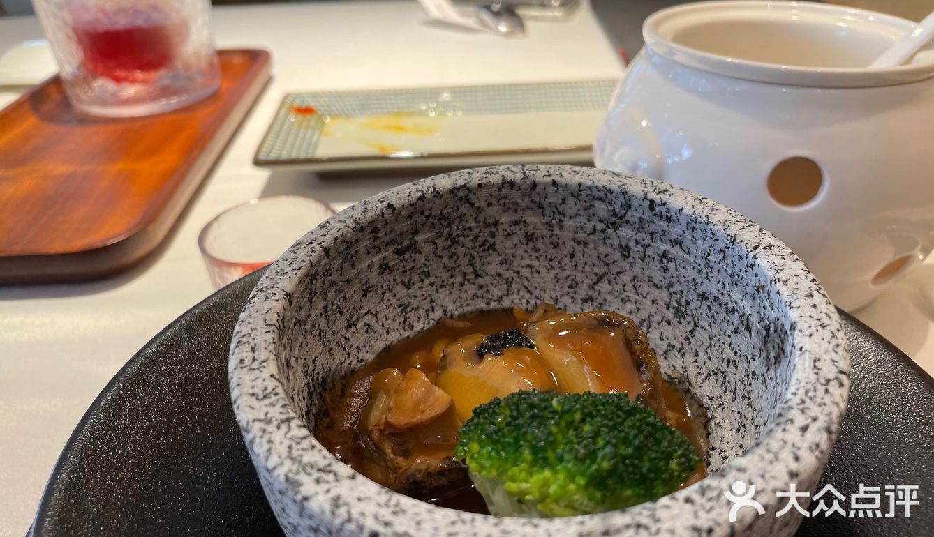 打卡东钱湖边的 远 餐厅