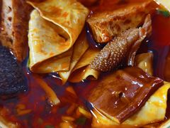 -拈签一笑黄牛肉辣卤串串