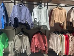 -lululemon(比斯特购物村店)