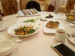光明浸烧乳鸽-锦粤宫·精致粤菜(深圳北站店)