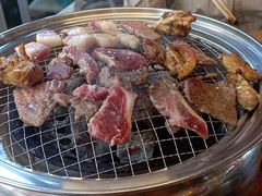 -叽叽扎扎烤肉场(生态城万达店)