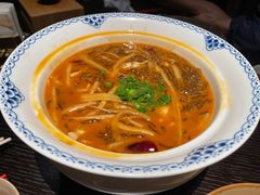 酸萝卜蛏子煮豆面-玖五京菜(杭州城北万象城店)