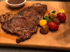 -上海滴水湖皇冠假日酒店