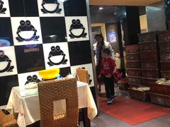 大堂-昱龙大盆牛蛙馆(三兴街总店)