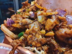 -炉小二铜锅牛蛙•川湘菜(三里屯店)