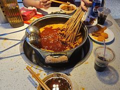 -钢管厂五区小郡肝串串香(蜀都万达店)