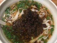 -湘人龙记老长沙米粉(鸟巢店)