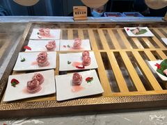 -山焱·炭火自助烤肉(周浦万达店)