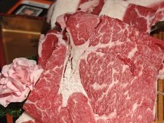 -铭牛烧肉·和牛海鲜自助(高新月牙湖店)