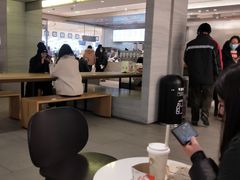 大堂-喜茶(杭州滨江宝龙店)