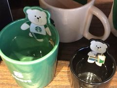 -星巴克(杭州西湖银泰1F店)