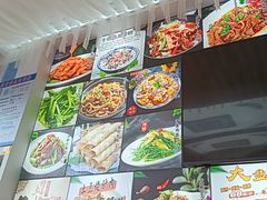 -壹阁胡羊焖饼(特色小吃街店)