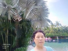 -三亚湾海居铂尔曼度假酒店