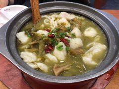 -周鱼小馆石锅酸菜鱼(活力汇店)