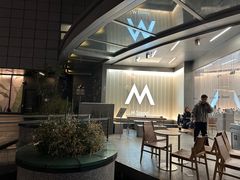 -M Stand(上海人民广场来福士店)