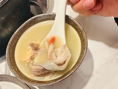 参须肚包鸡半份-汤宴·参须肚包鸡(南京路店)