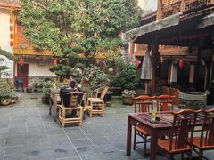 -华冠悠岚·庭院餐厅(青城后山店)