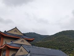 -十万大山布透温泉