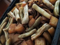 -内蒙焖面大盆骨餐馆(山大路店)