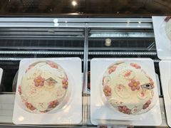 -花花卷卷·鲜食蛋糕(静安久光百货店)