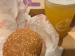 -麦当劳(田林好又多店)