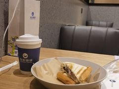 -海岩咖啡(茂业天地店)